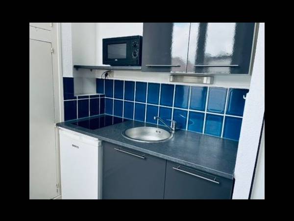 Location / Studio, Valenciennes / Photo 2