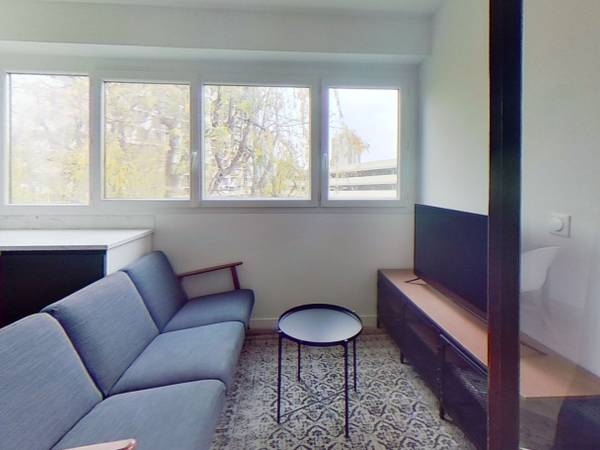 Colocation / Appartement 5 pièces de 80 m², Créteil, Rue du Général de Larminat / Photo 2