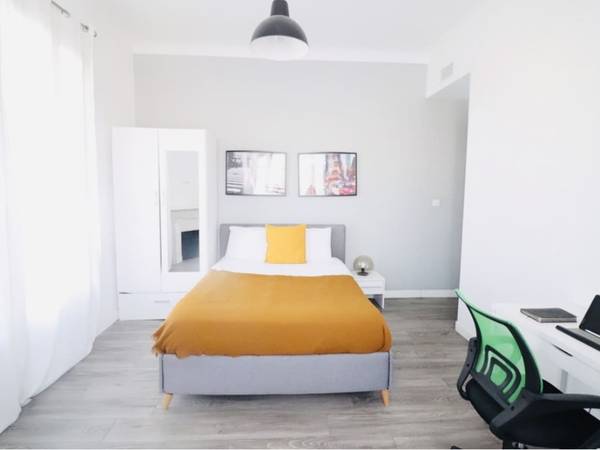 Colocation / Appartement 5 pièces de 76 m², Nice, Avenue des Arènes de Cimiez / Photo 2