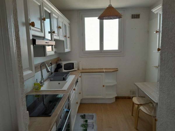 Colocation / Appartement 6 pièces de 97 m², Perpignan, Place de Montbolo / Photo 9