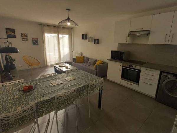 Colocation / Appartement 6 pièces de 100 m², Toulouse, Rue Emile Pelletier / Photo 2