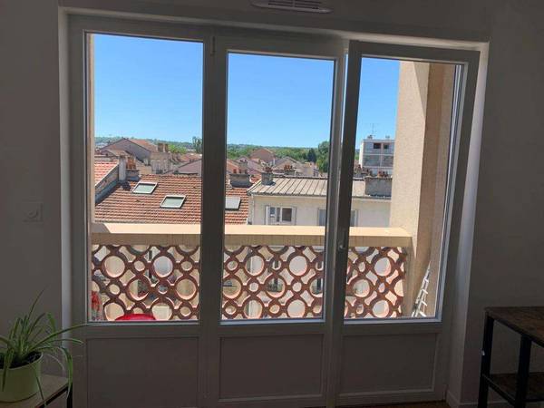 Colocation / Appartement 4 pièces de 72 m², Nancy, Rue Jeanne d'Arc / Photo 2