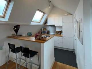 Colocation / Appartement 8 pièces de 50 m², Bruxelles, Rue Lieutenant Freddy Wampach