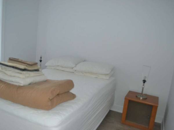 Colocation / Appartement 6 pièces de 98 m², Montréal, Rue la Fontaine / Photo 17