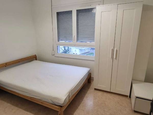 Colocation / Appartement 4 pièces de 65 m², Dijon, Boulevard Mansart / Photo 2