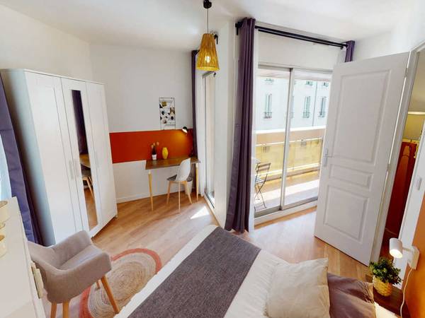 Colocation / Appartement 3 pièces de 60 m², Paris, Rue Montbrun / Photo 2