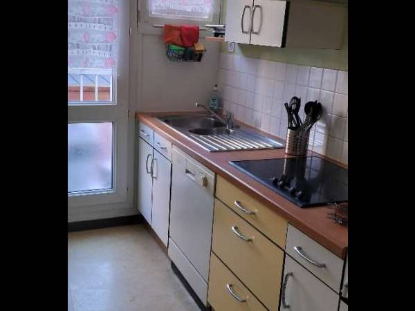Colocation / Appartement 4 pièces de 72 m², Rennes, Rue du Bourbonnais / Photo 3