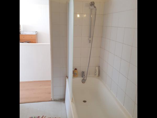 Sublet / 3-bedroom flat · 100 m², Paris, Rue de Richemont / Photo 9