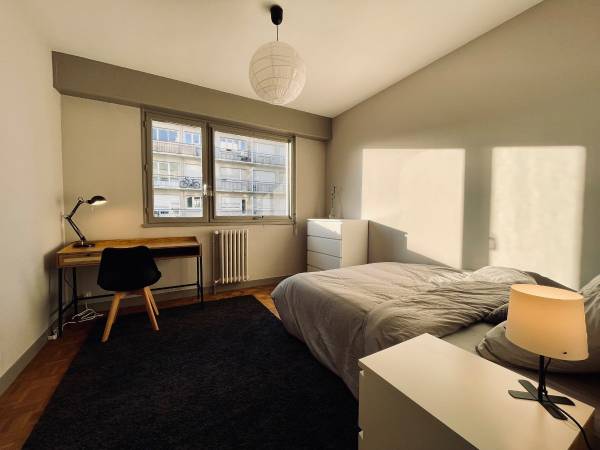 Colocation / Appartement 4 pièces de 67 m², Rennes, Rue de Fougères / Photo 2