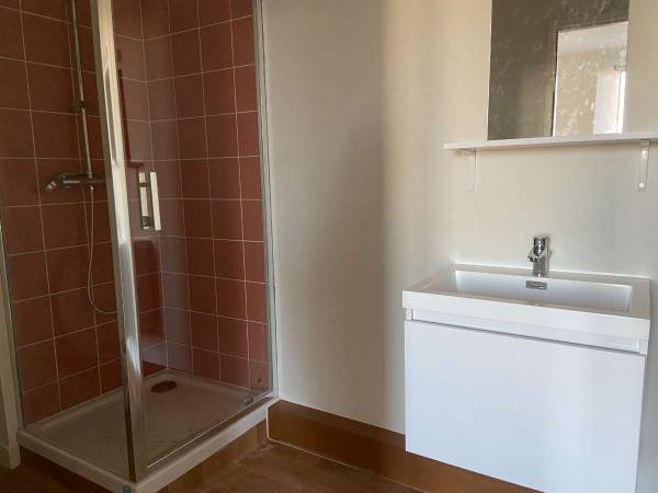 Location / Appartement 1 pièce de 25 m², Bordeaux, Rue de Bègles / Photo 5