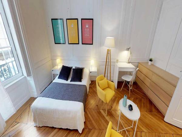 Colocation / Appartement 5 pièces de 130 m², Lyon, Rue Jarente / Photo 2