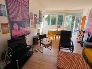 Colocation / 4 rooms apartment · 75 m², La Rochelle, Place Pierre Semard