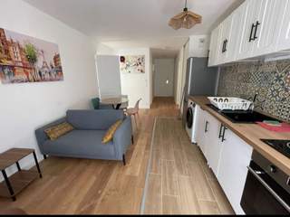 Room share / 5 rooms apartment · 77 m², Évry-Courcouronnes, Allée Pablo Neruda