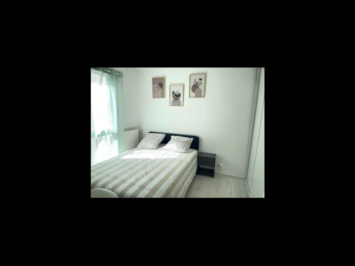 Appartement 5 pièces de 77 m² à Évry-Courcouronnes | Colocation | 520€/mois photo 7
