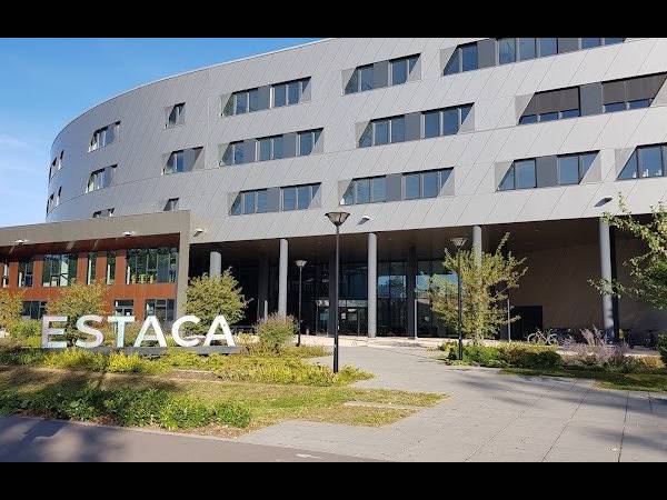 Colocation / Appartement 5 pièces de 84 m², Montigny-le-Bretonneux, Mail des Tilleuls / Photo 2