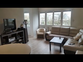 Homestay / 5-bedroom flat · 70 m², Paris, Rue des 7 Arpents