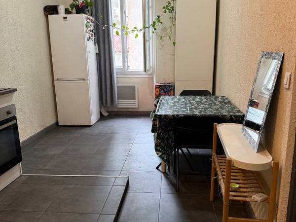 Sous-location / Appartement 3 pièces de 62 m², Marseille, Avenue Camille Pelletan / Photo 2