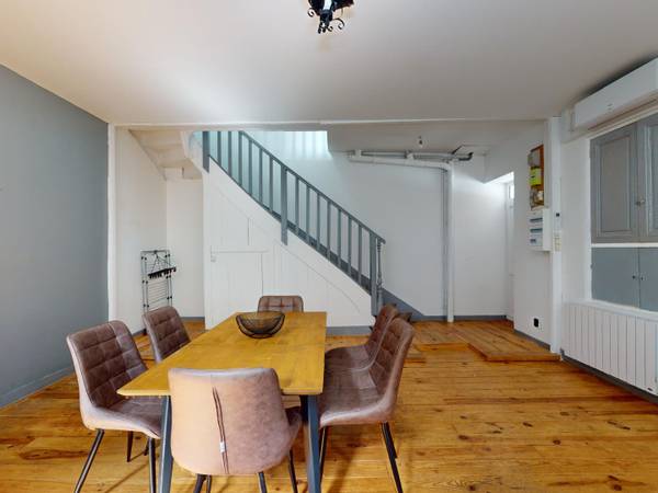 Location / Maison 3 pièces de 70 m², Angoulême, Rue Beauregard / Photo 2