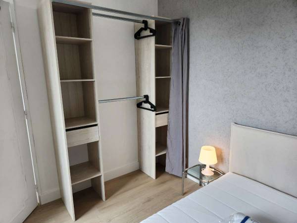 Chambre chez l'habitant / Appartement 5 pièces de 85 m², Toulouse, Rue Vestrepain / Photo 2