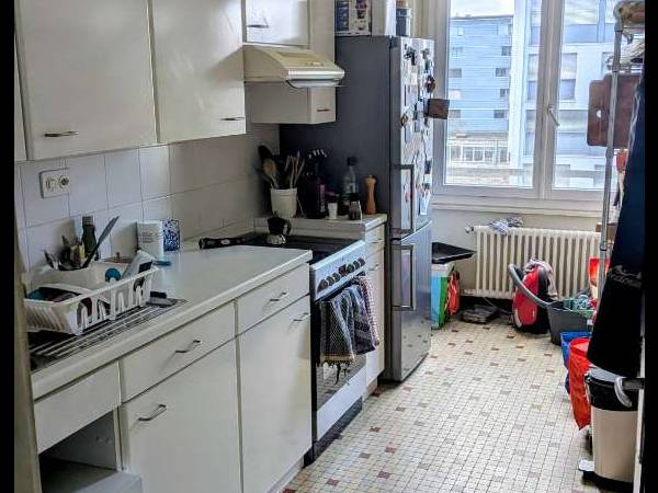 Colocation / Appartement 4 pièces de 65 m², Genève, Avenue De-Luserna / Photo 4