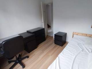 Flatsharing / 7-bedroom house · 97 m², Cergy, Rue des Primevères