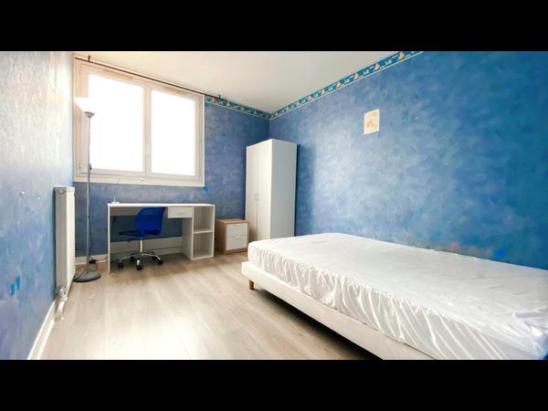 Colocation / Appartement 4 pièces de 80 m², Créteil, Route de Choisy / Photo 14