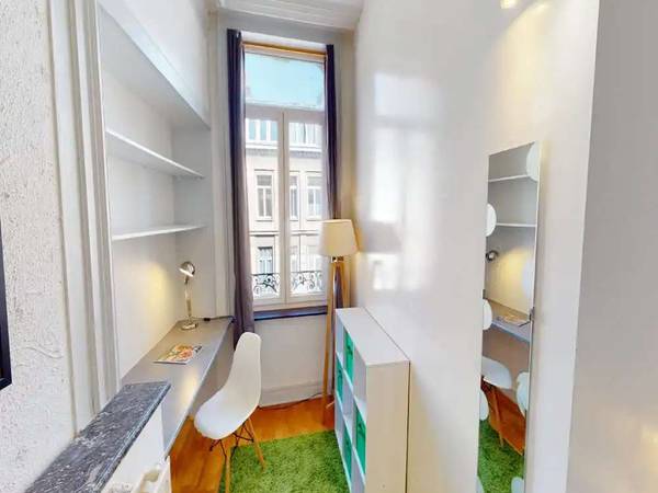 Coliving / Appartement 5 pièces de 60 m², Lille, Rue Léon Gambetta / Photo 2