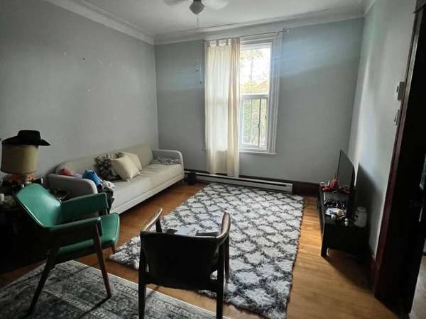 Sous-location / Appartement 5 pièces de 55 m², Montréal, Avenue Henri-Julien / Photo 5