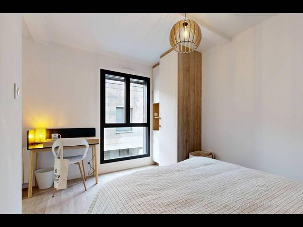 Coliving / Maison 5 pièces de 135 m², Rennes, Rue Molière / Photo 12