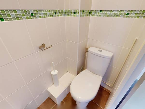 Location / Appartement 3 pièces de 61 m², Clermont-Ferrand, Rue Henri Barbusse / Photo 17