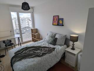 Colocation / Appartement 4 pièces de 94 m², Clichy, Rue Médéric Clichy