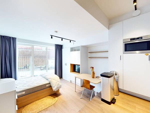 Location / Appartement 1 pièce de 31 m², Bruxelles, Quai-à-La Houille, 10, / Photo 2