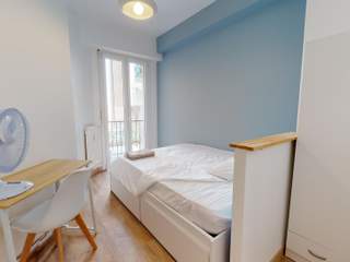 Colocation / Appartement 4 pièces de 75 m², Nice, Rue Trachel