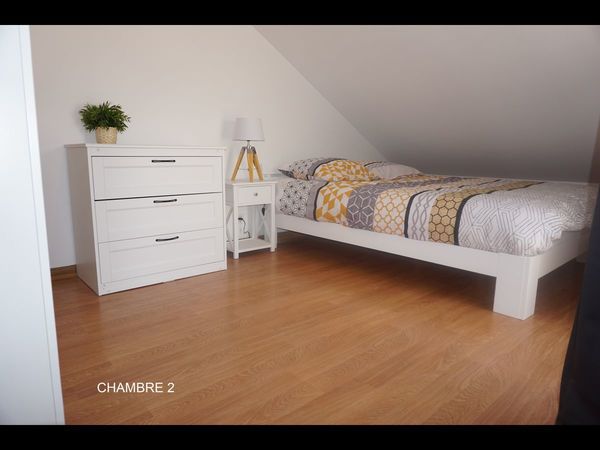 Colocation / Maison 4 pièces de 88 m², Jouy-le-Moutier, Allée des Musardières / Photo 2