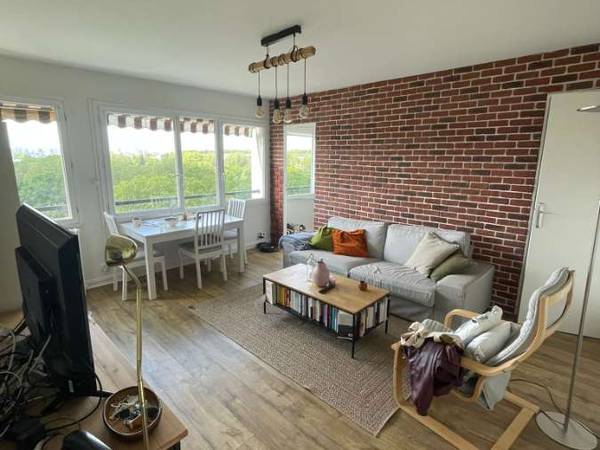 Sous-location / Immeuble 3 pièces de 12 m², Maisons-Alfort, Domaine de Château Gaillard / Photo 3