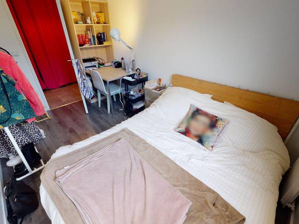 Colocation / Appartement 4 pièces de 63 m², Pessac, Rue Auguste Renoir / Photo 2