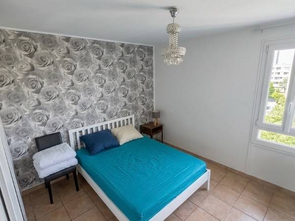 Colocation / Appartement 5 pièces de 90 m², Valence, Avenue Georges Clemenceau / Photo 3