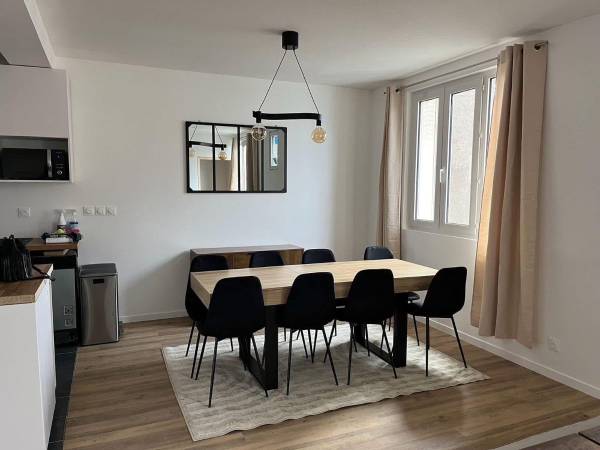 Coliving / Maison 8 pièces de 200 m², Bagneux, Rue des Capucines / Photo 2