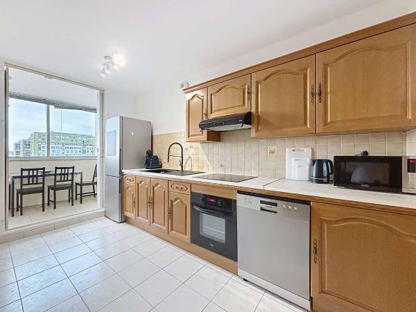 Colocation / Appartement 4 pièces de 69 m², Orléans, Place Voltaire / Photo 2