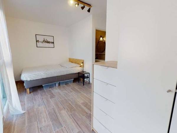 Coliving / Maison 10 pièces de 268 m², Villeurbanne, Rue René Prolongée / Photo 2