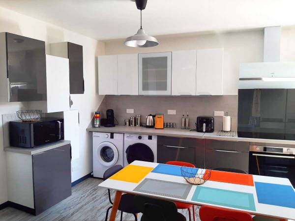 Colocation / Appartement 8 pièces de 182 m², Clermont-Ferrand, Rue Montorcier / Photo 2