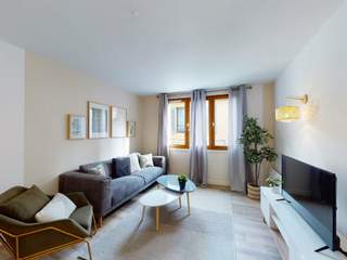 Colocation / Appartement 6 pièces de 99 m², Nîmes, Rue Cotelier