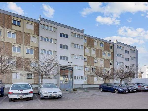 Colocation / Appartement 5 pièces de 80 m², Villeurbanne, Rue des Jardins / Photo 2