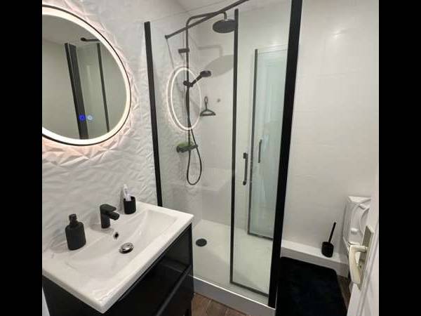 Colocation / Appartement 6 pièces de 96 m², Massy, Rue de Moscou / Photo 4