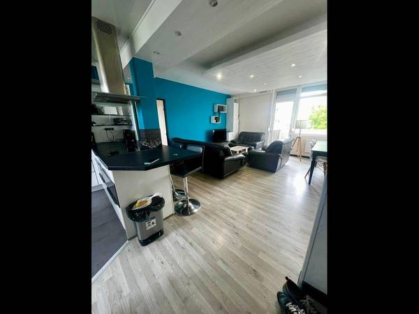 Colocation / Appartement 5 pièces de 84 m², Strasbourg, Rue de Fréland / Photo 2