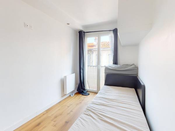 Location / Appartement 3 pièces de 55 m², Marseille, Rue de la Joliette / Photo 19