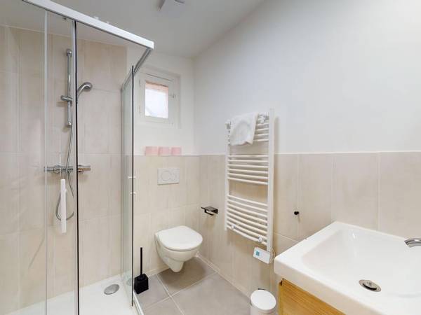 Room share / 10 rooms apartment · 180 m², Fontenay-sous-Bois, 12 Rue Mot / Photo 16