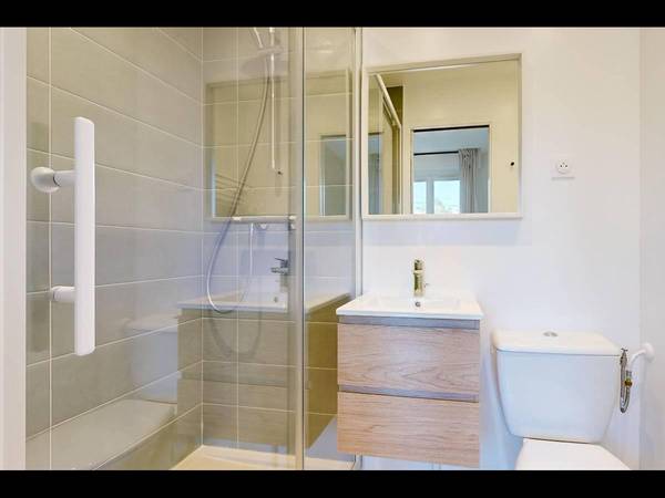 Coliving / Maison 10 pièces de 175 m², Rennes, Rue Marie de France / Photo 15