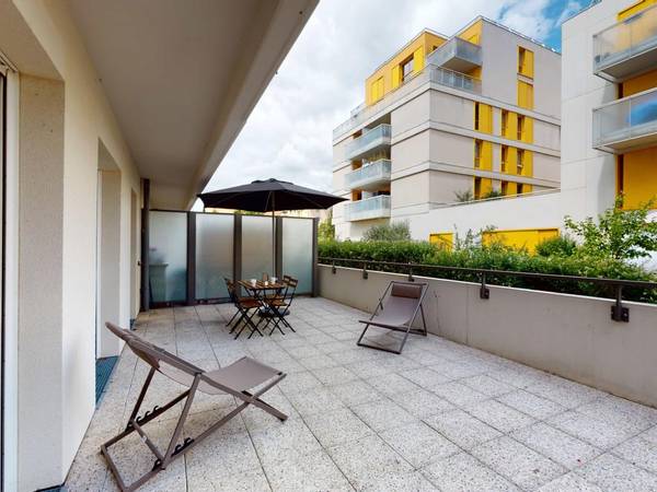 Colocation / Appartement 5 pièces de 93 m², Nanterre, 340 Rue des Primevères, / Photo 2