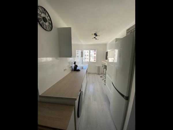 Colocation / Appartement 5 pièces de 75 m², Montpellier, Rue Jean-Raimond de Comminges / Photo 2